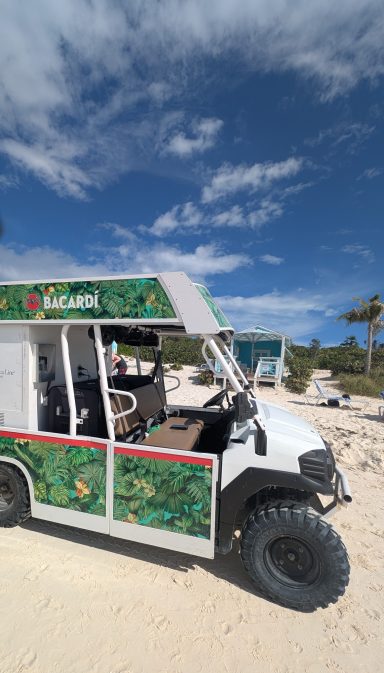 Mobile Cocktails at Half Moon Cay A Mobile Bar at Half Moon Cay