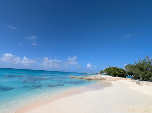 A Stunning Beach in Nassau A Stunning Beach in Nassau